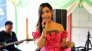 Download lagu PUTRA BUANA MUSIC : HADIRMU BAGAI MIMPI - DILLA IWK - LIVE DS.HARGOMULYO - KEDEWAN mp3 Download lagu PUTRA BUANA MUSIC : HADIRMU BAGAI MIMPI - DILLA IWK - LIVE DS.HARGOMULYO - KEDEWAN mp3