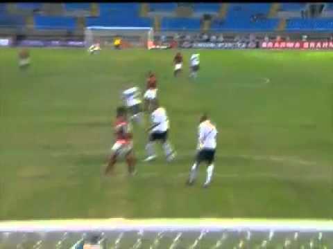 ‪Flamengo 1 x 0 Coritiba - Gols e Lances - Brasileirão 2011 - 06/08/11