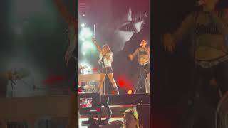 Más que negarlo quisiera olvidarlo 🎶🎶 #haashoficial #haash #concert  odio amarte❤️‍🩹