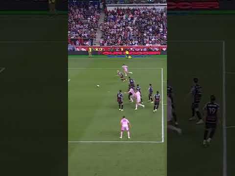 This angle of Messi’s pass 😳 #shorts