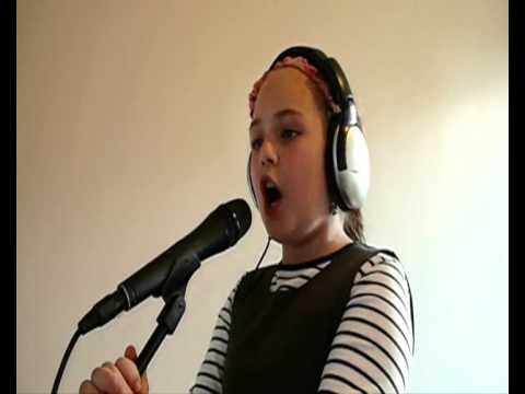 Piosenka drewnianych lalek - Oliwia Darmosz