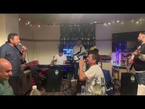 Gipsy Ginnes skrillex band & maros