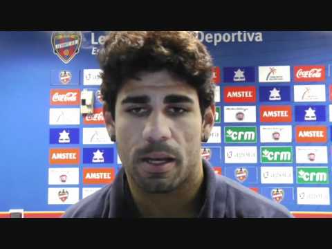 rayovallecanotv Diego Costa, 4 goles, 3 partidos en el Rayo.wmv