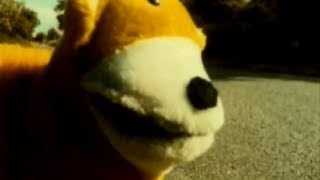 Mr Oizo - M Seq (Official Video by Quentin Dupieux - 1998  - F Communications )