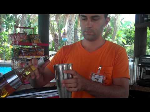 Raúl nos enseña como se hace el mejor Banana Mama