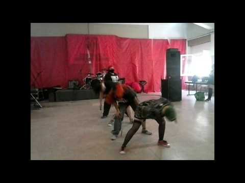 RED LIPS ► || Kawaii Fest! 2015 - BTS 《No More Dream/ War Of Hormone》 Ft. Juan