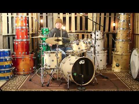 Dw Collector's Series Drum Set Natural with Chrome Hardware SO# 1107216