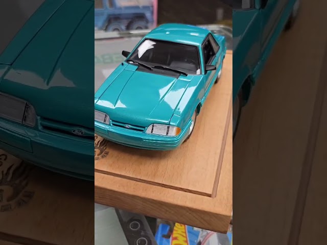 RARE Ford Mustang LX 5.0 1993 Calypso Green with Black Interior 1:18 ACME Exclusive 19004 LIMITED 630 PCS