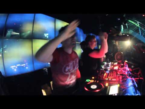 TRITONAL/SUPER8 & TAB @ AXIS RADIUS