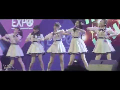 BNK48 - Koisuru Fortune Cookie คุกกี้เสี่ยงทาย @ThailandIndustry (Live Minmin,Bamboo Focus)