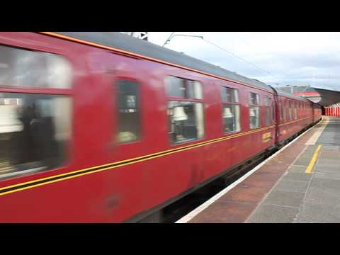 33029 & 33207 working 5Z57 at Crewe 29/04/13