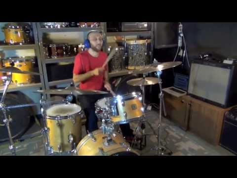 a funky drummer(test video)!