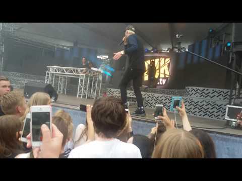 OUT OF CONTROL 2016 | STUKTV (DUTCH)