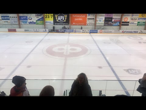 B-junioreiden Alueliigan lopputurnaus: Kiekko-Tiikerit vs RNK (livestream)
