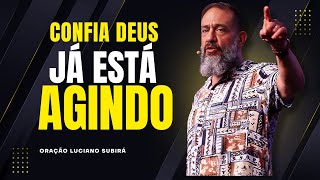 Pare de Tentar Sozinho! Deus Quer Cuidar de Você — Mensagem Poderosa de Entrega.