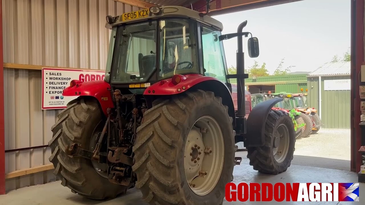 Massey Ferguson 5465