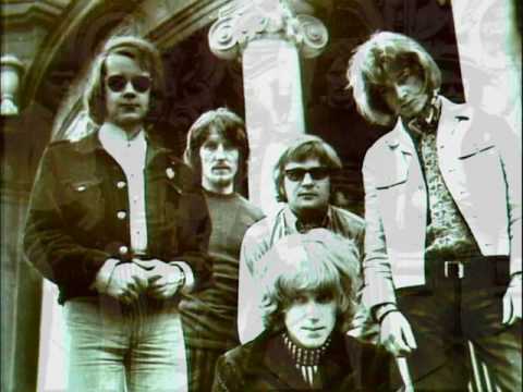 The Matadors & Viktor Sodoma: "Iť's All Over Now Baby Blue"