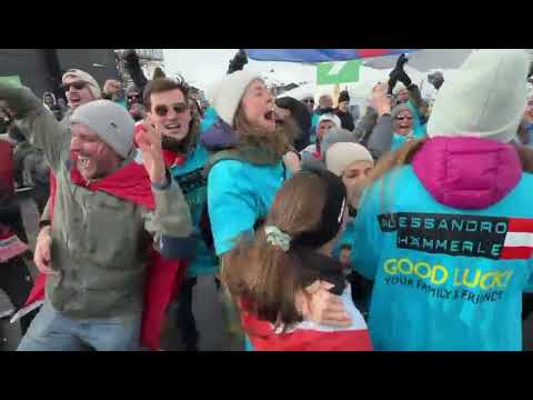 Fans feiern Goldfahrt von Alessandro Hämmerle