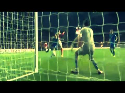 Nicklas Bendtner Goal ~ Denmark vs Italy 1-1 ~ 11/10/2013