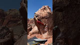 Video thumbnail of Perked Up, V2+. Red Rocks