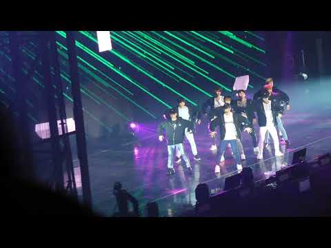 [181021] Stray Kids 'Unveil OP. 03 I am YOU' Showcase - Rock