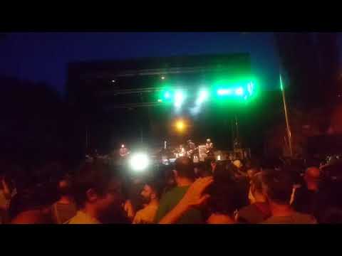 Videoclip de Baño de Sangre en Puerto Banús (En Directo) — Siniestro Total