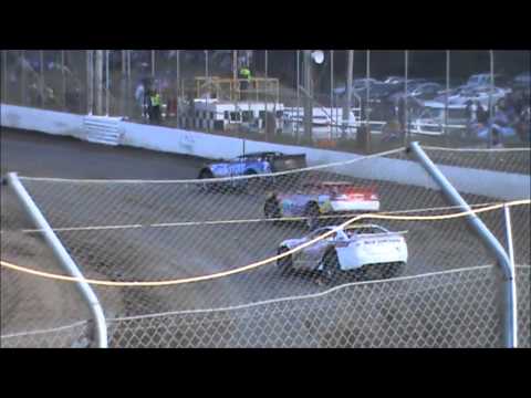 Super Sedans Heat 1 Night 2 Bendigo Bank Grand Prix Latrobe Speedway 18/1/14