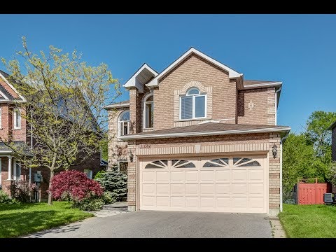 1592 Sandhurst Crescent, Pickering, ON