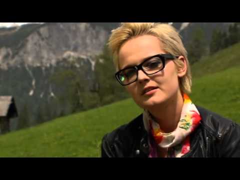 Milka Ski Stars Alpine Beauties Project Interview with Fashion Designer Eva Poleschinski