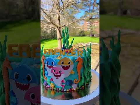 #babyshark #birthdaycake #cakedecorating