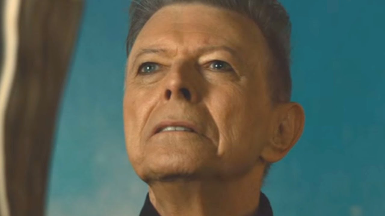 The Tragic Real-Life Story Of David Bowie