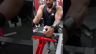 Barbell Wrist Curl demonstration thumbnail