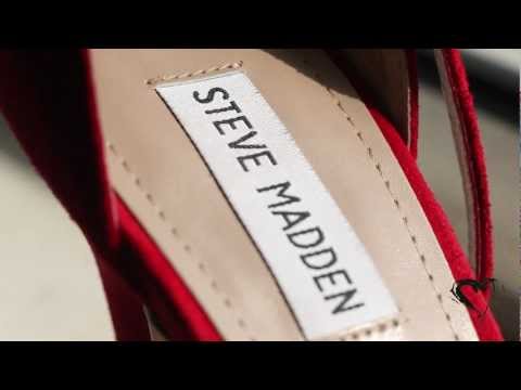 download lagu mp3 mp4 Steve Madden Red Shoes, download lagu Steve Madden Red Shoes gratis, unduh video klip Steve Madden Red Shoes