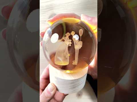 Bomboniera globo sposi cristallo base legno illuminata 9 cm