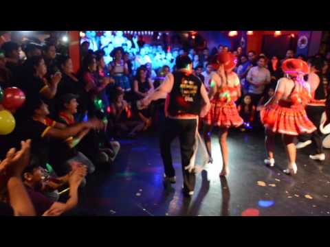 Salay Bolivia Usa en el 1er Concurso de Parejas Salay 2016, [Rojos]