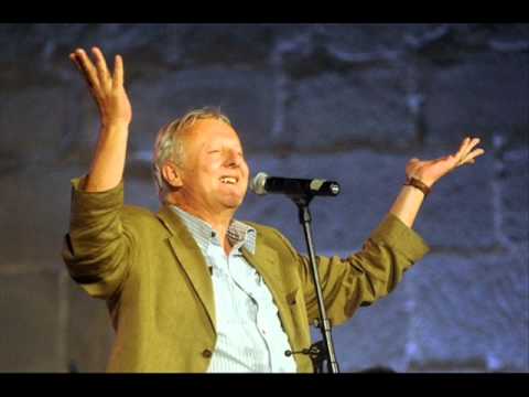 Daniel Načinović - Ljubaf ni lahka stvar MIK 2011