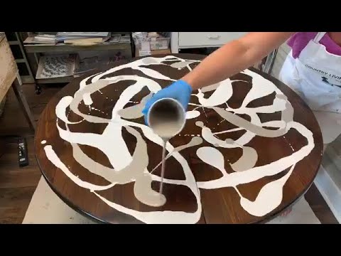 Paint Pour on Dining Table with Dixie Belle Mineral Chalk Paint