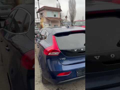 фото volvo v40 ii 0