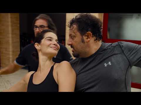 TUTTA UN ALTRA VITA - con Enrico Brignano , Ilaria Spada - Backstage