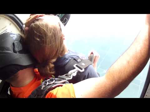 Julie Qualkinbush's Tandem skydive!