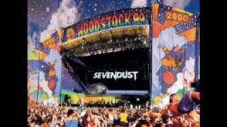 Sevendust - Too Close to Hate (Live Woodstock 99)
