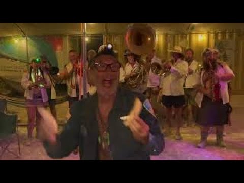 Yes We Have No Bananas! Played by The Burning Band at Burning Man 2022 & Tom Frank Magician
