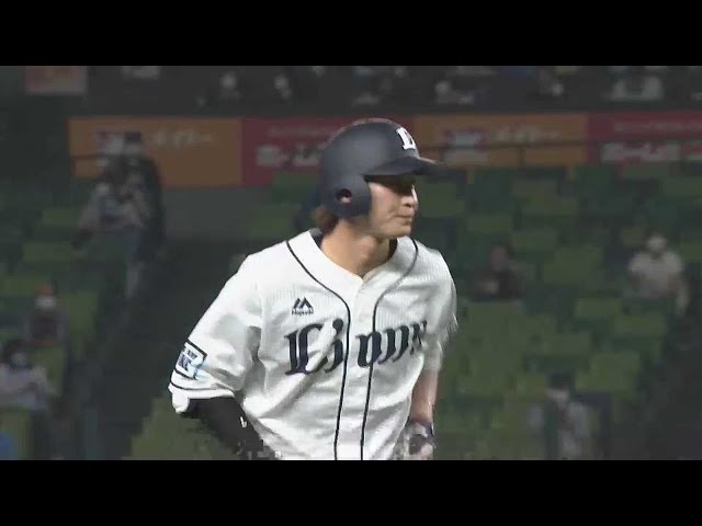 【2回裏】見事な変化球打ち!! ライオンズ・金子侑司の先制のタイムリーヒット!! 2022年5月13日 埼玉西武ライオンズ 対 東北楽天ゴールデンイーグルス