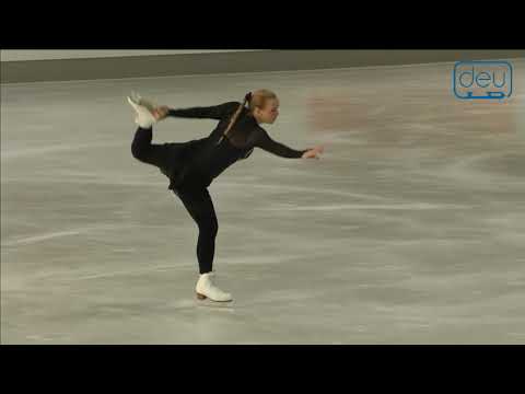 Nadine Glauser. Oberstdorf 2018. Bronze Ladies I A FS . 19 place
