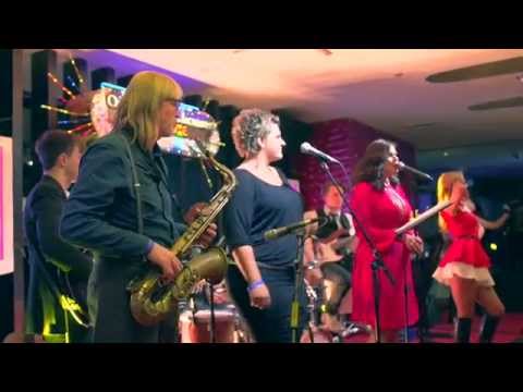 Merlyn Uusküla feat. Villu Veski - Õnnepäev