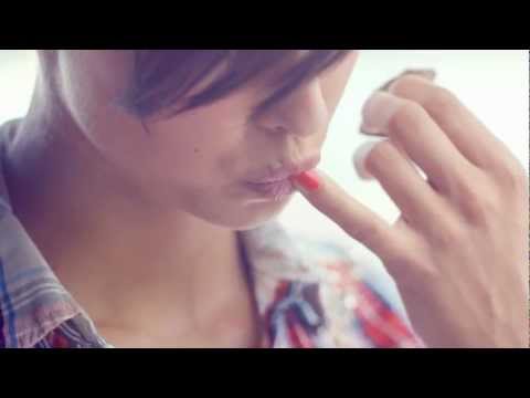 LINDT - Leila & Damien Blinkk