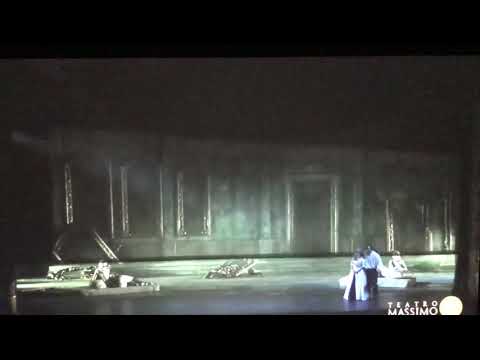 RUTH INIESTA. AMARTUVSHIN ENKHBAT. Si vendetta.