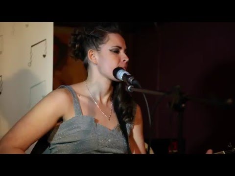 Prescilla Una -- I AM, Live at Fresh New Soundz indie music event