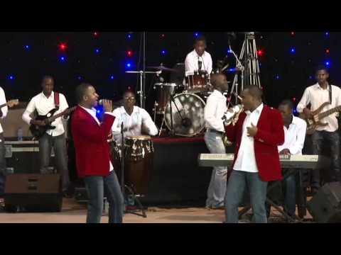 UFIC Choir - Kubata kwenyu Kunoshamisa feat  Pst Hubert Chigumira and Pst Michael Mahendere