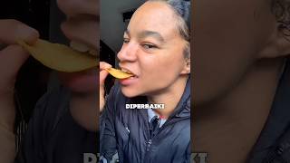 Download lagu Why Can't This Woman's Teeth Close Properly?! Here's the Reason mp3